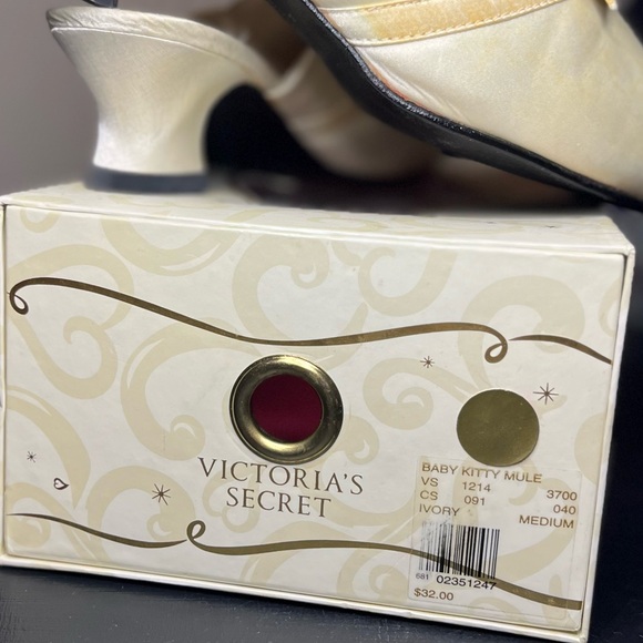 Vintage V.S. Baby Kitty Mule Ivory Size M - Picture 5 of 6